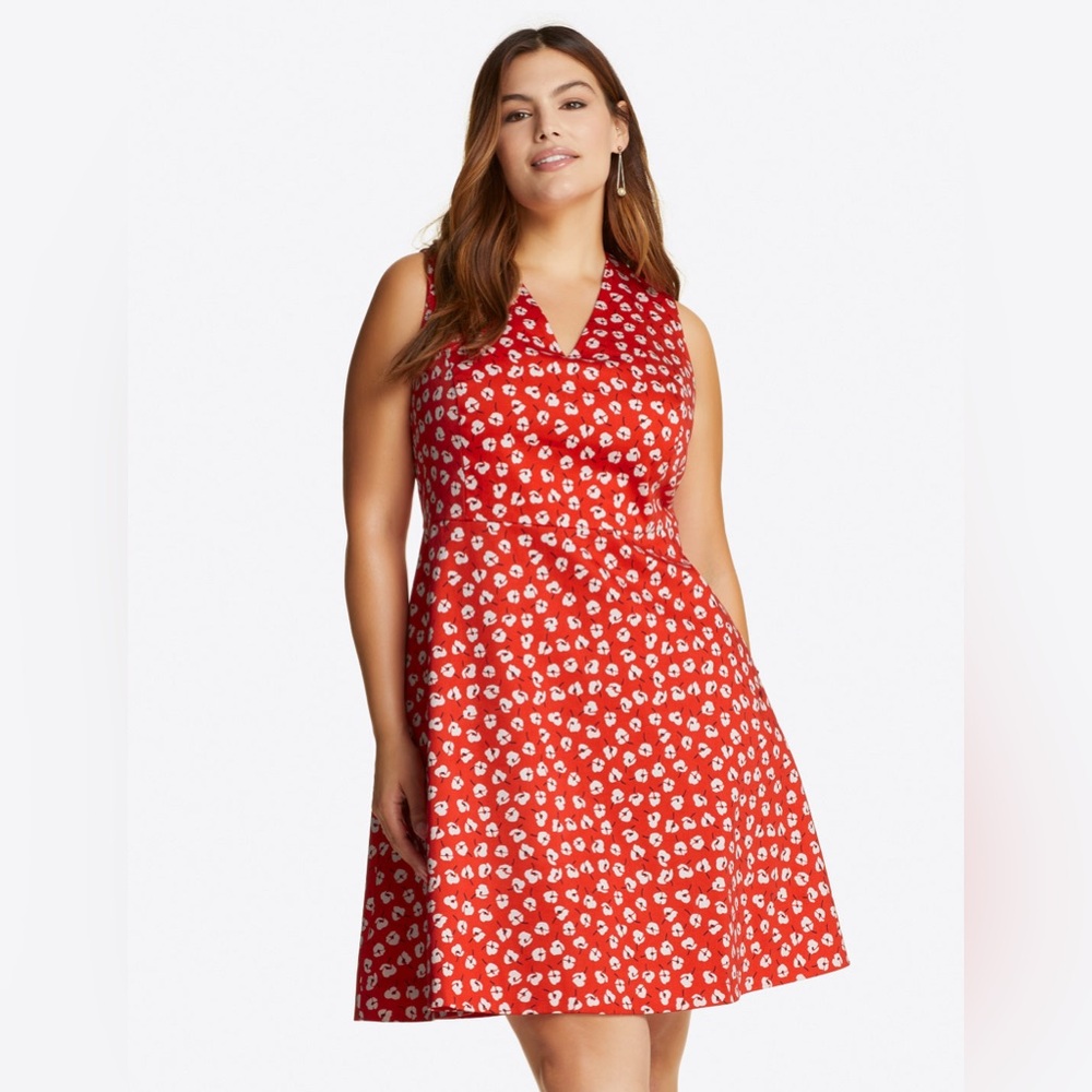 Draper James V-Neck Sleeveless Love Circle Dress